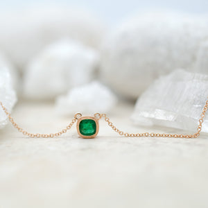 .32ct Emerald Milgrain Necklace